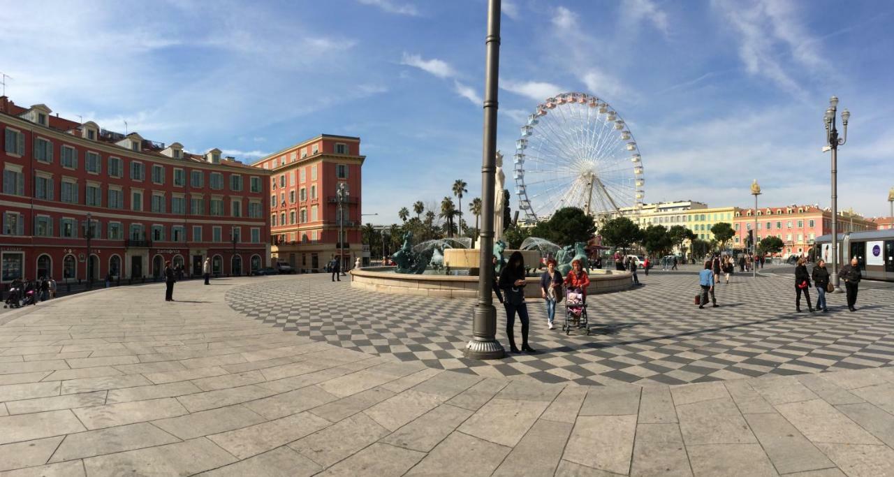 Apartment On Place Massena Nice Buitenkant foto