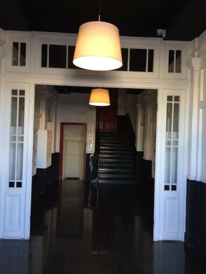 Apartment On Place Massena Nice Buitenkant foto